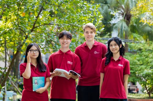 Sinh viên Viện đào tạo Quốc tế